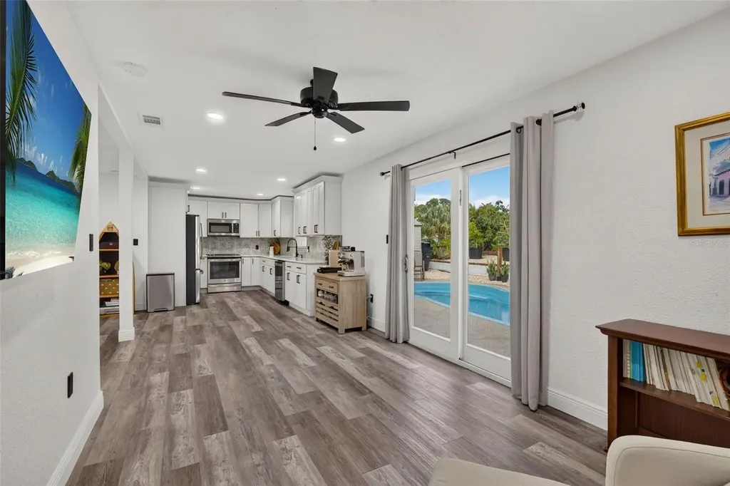1435 Burning Tree Road Tarpon Springs FL 34689