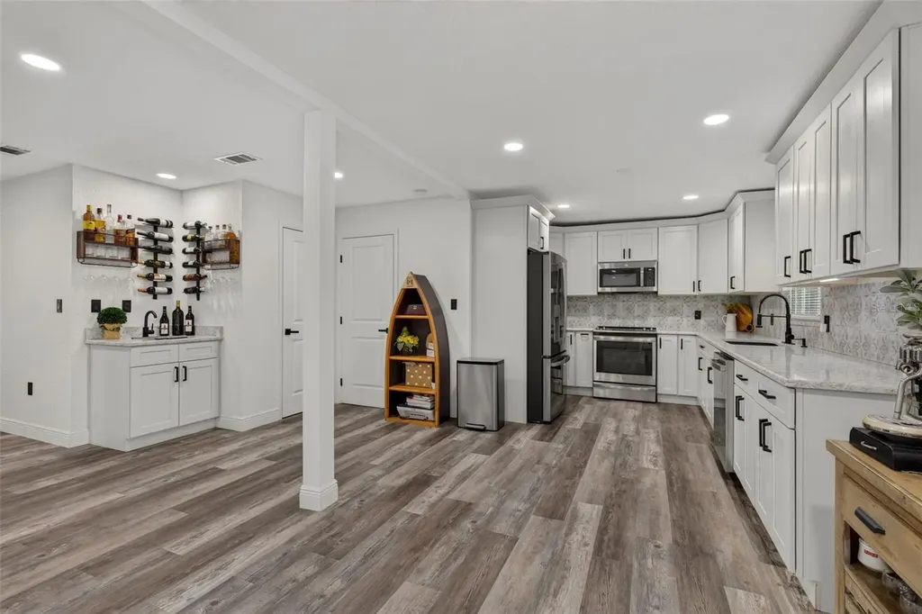 1435 Burning Tree Road Tarpon Springs FL 34689
