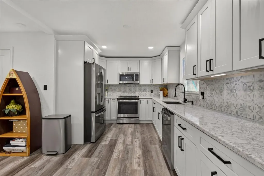 1435 Burning Tree Road Tarpon Springs FL 34689