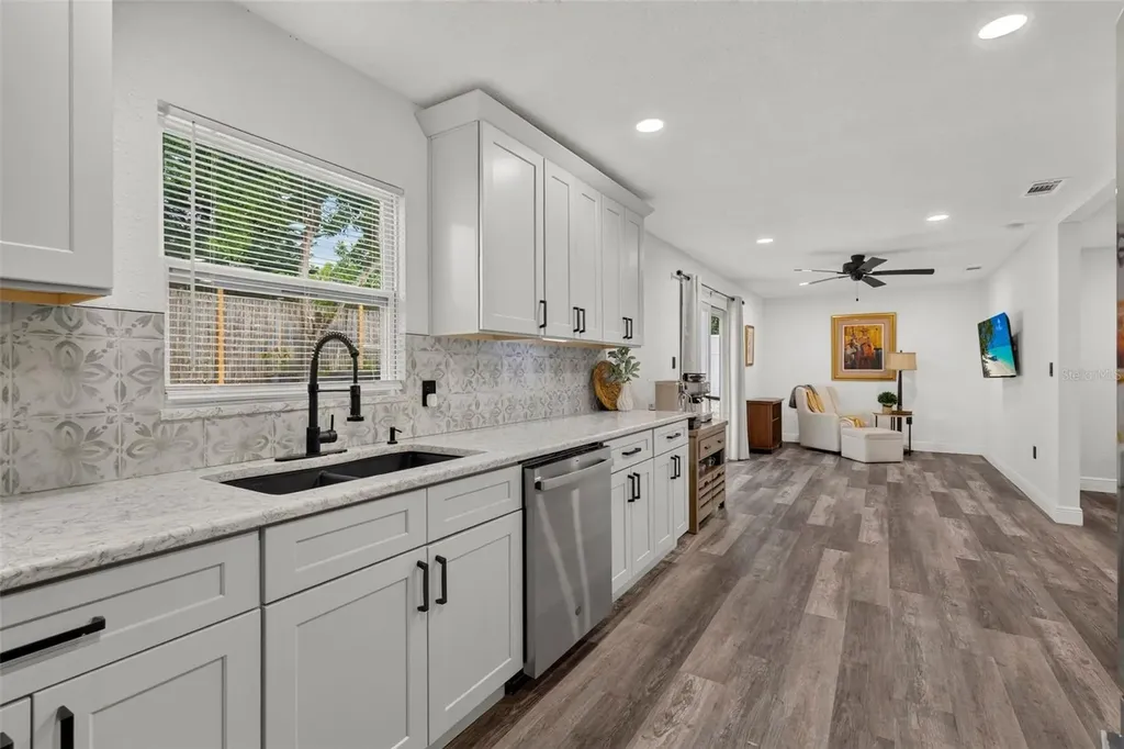 1435 Burning Tree Road Tarpon Springs FL 34689
