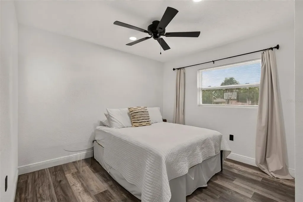 1435 Burning Tree Road Tarpon Springs FL 34689