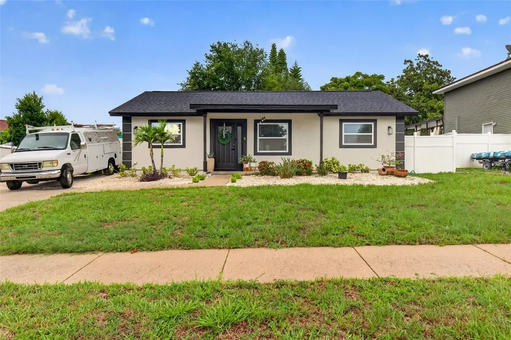 1435 Burning Tree Road Tarpon Springs FL 34689