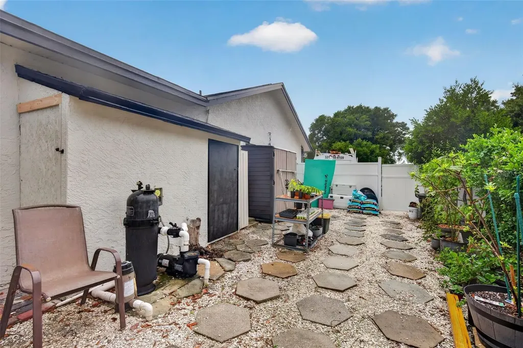 1435 Burning Tree Road Tarpon Springs FL 34689