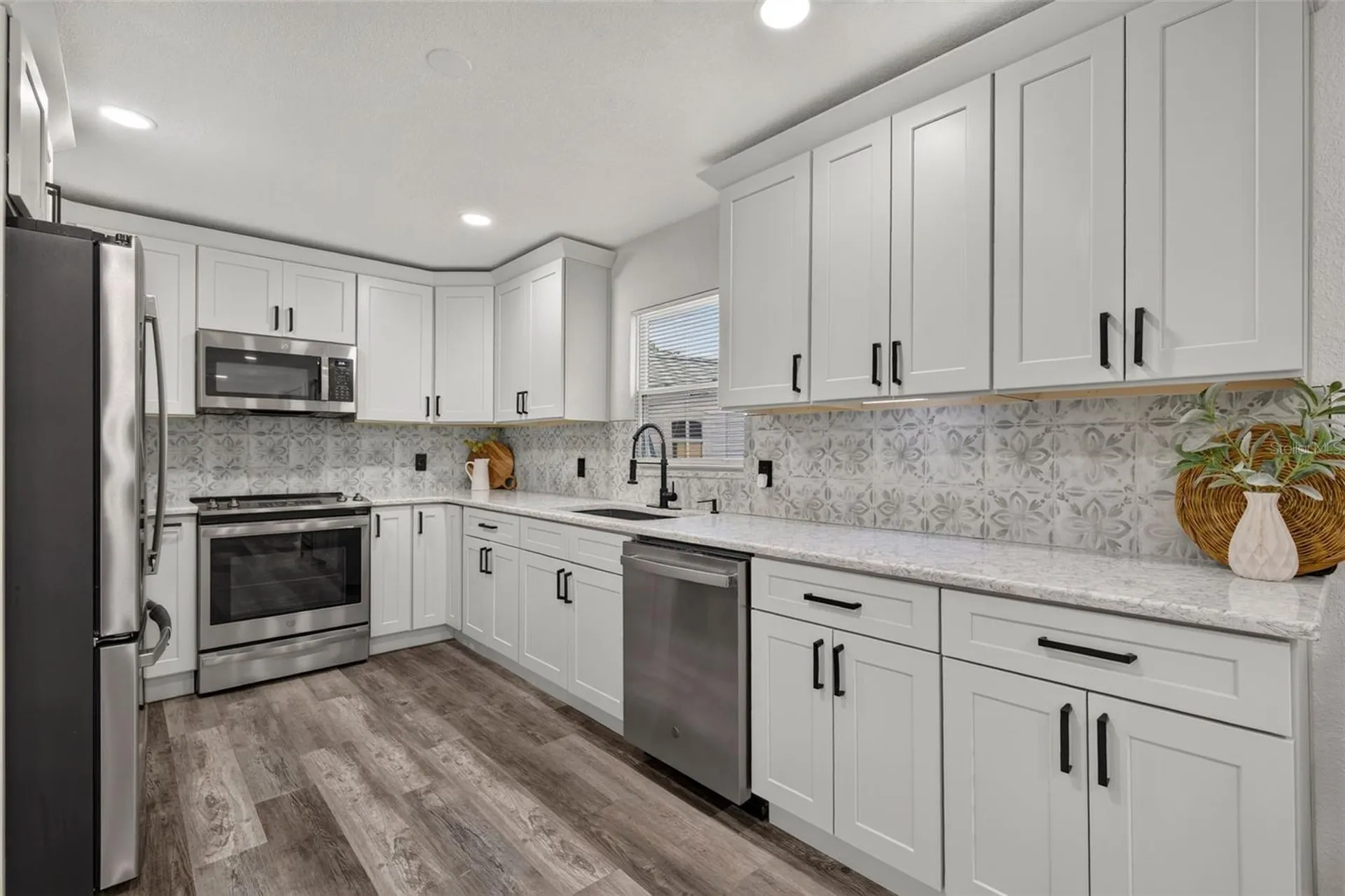 1435 Burning Tree Road Tarpon Springs FL 34689