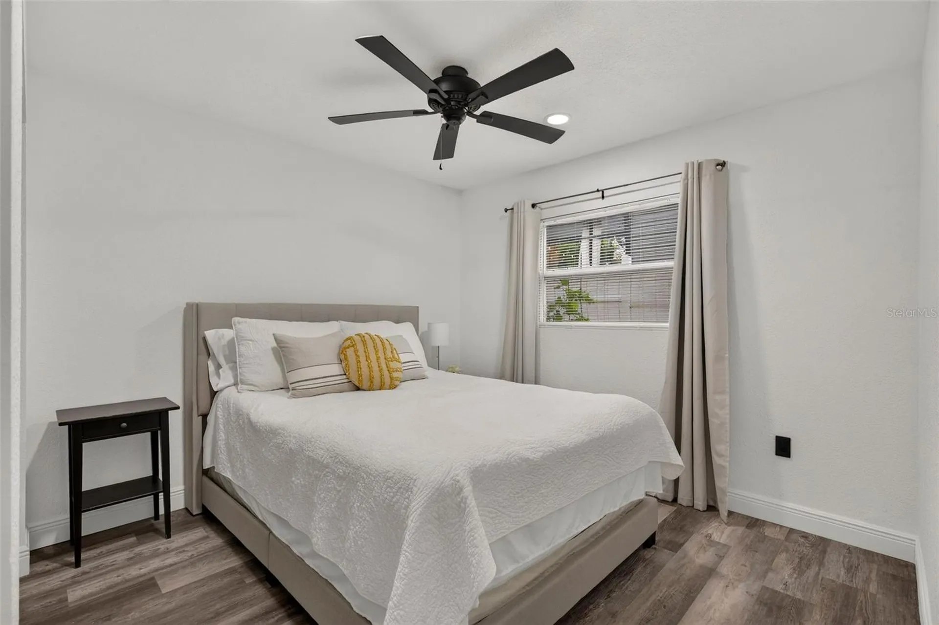1435 Burning Tree Road Tarpon Springs FL 34689