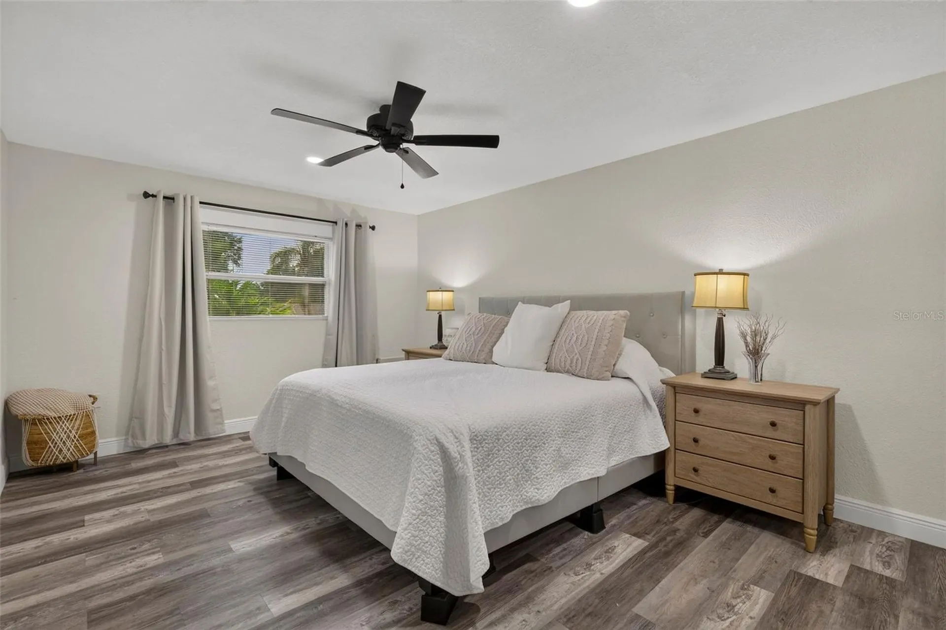 1435 Burning Tree Road Tarpon Springs FL 34689