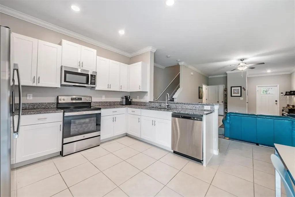 2166 Great Sapphire Lane Lutz FL 33558