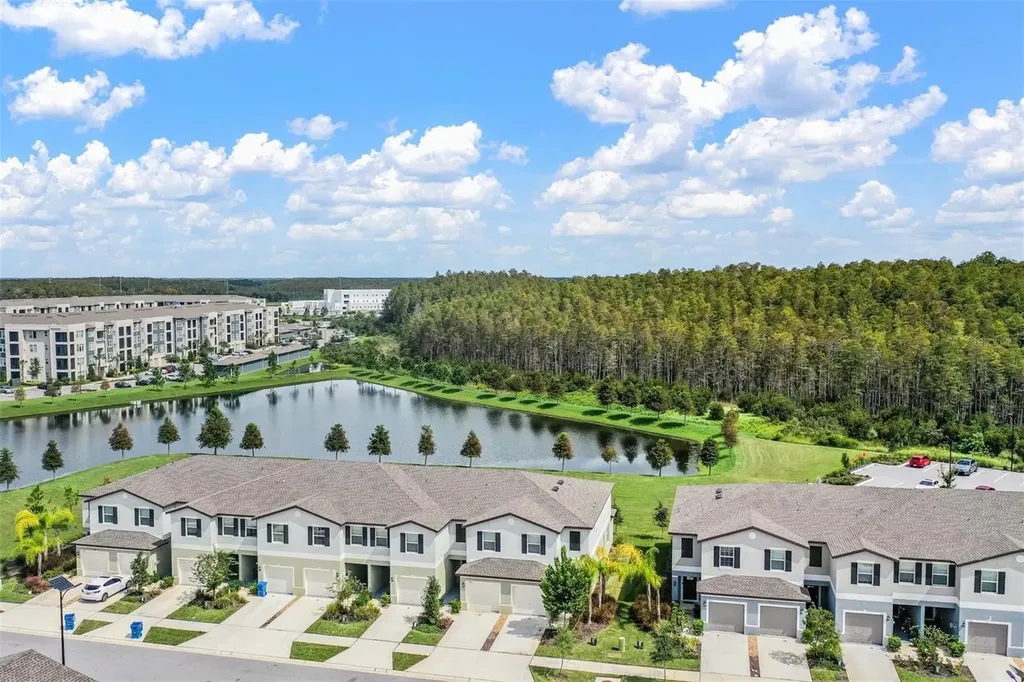 2166 Great Sapphire Lane Lutz FL 33558