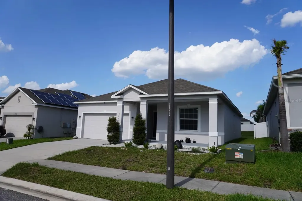 387 Pinecrest Loop Davenport FL 33837