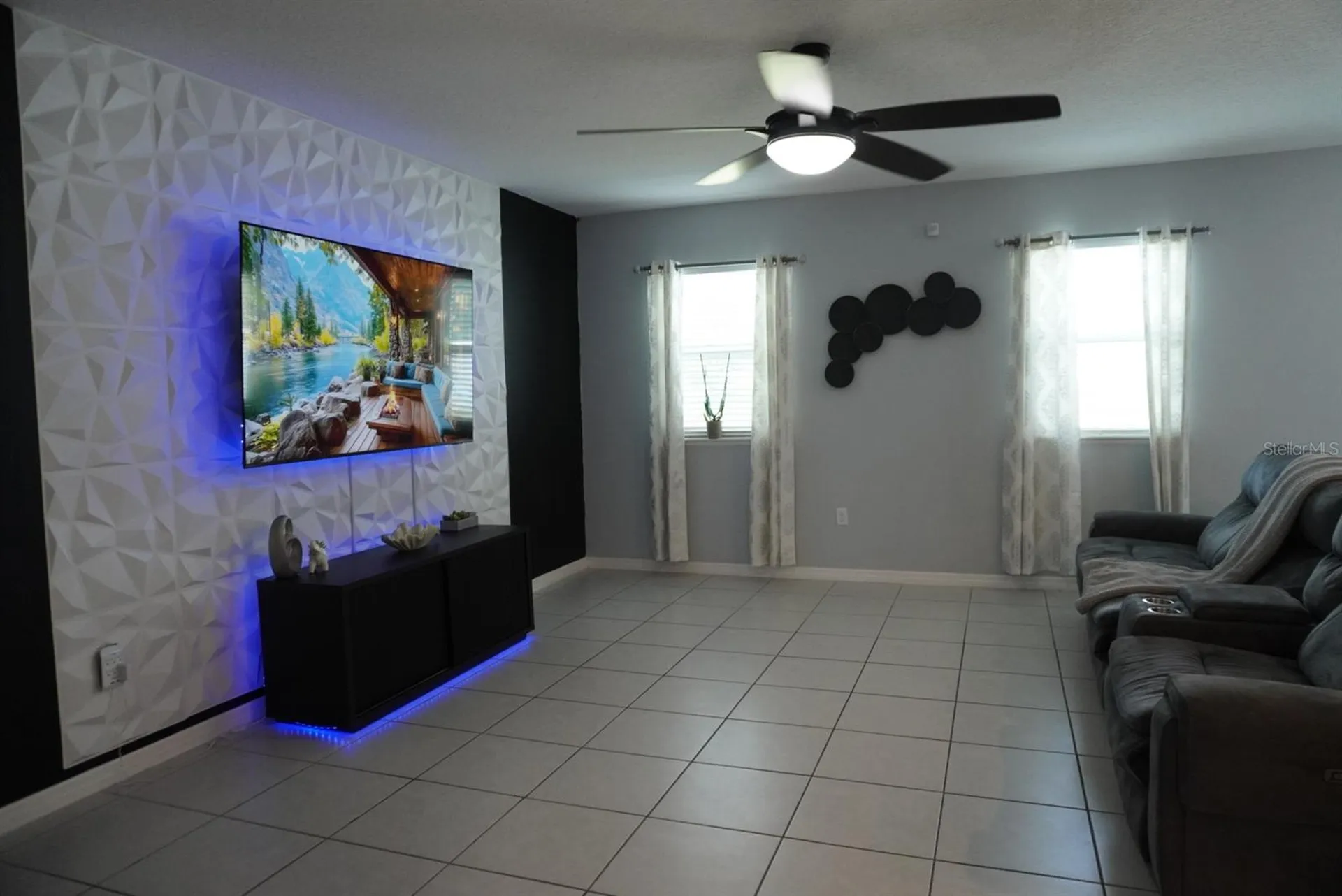 387 Pinecrest Loop Davenport FL 33837