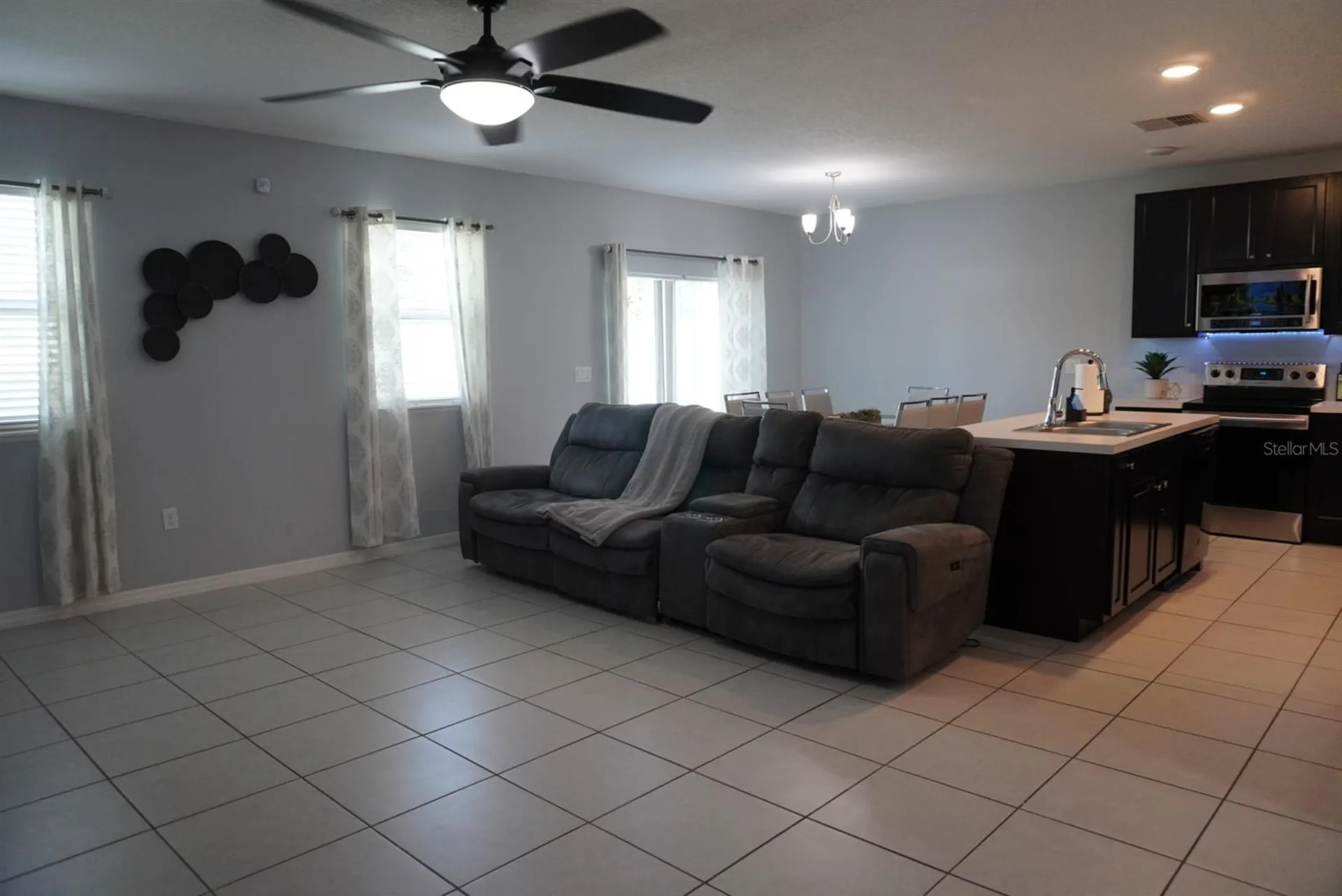 387 Pinecrest Loop Davenport FL 33837