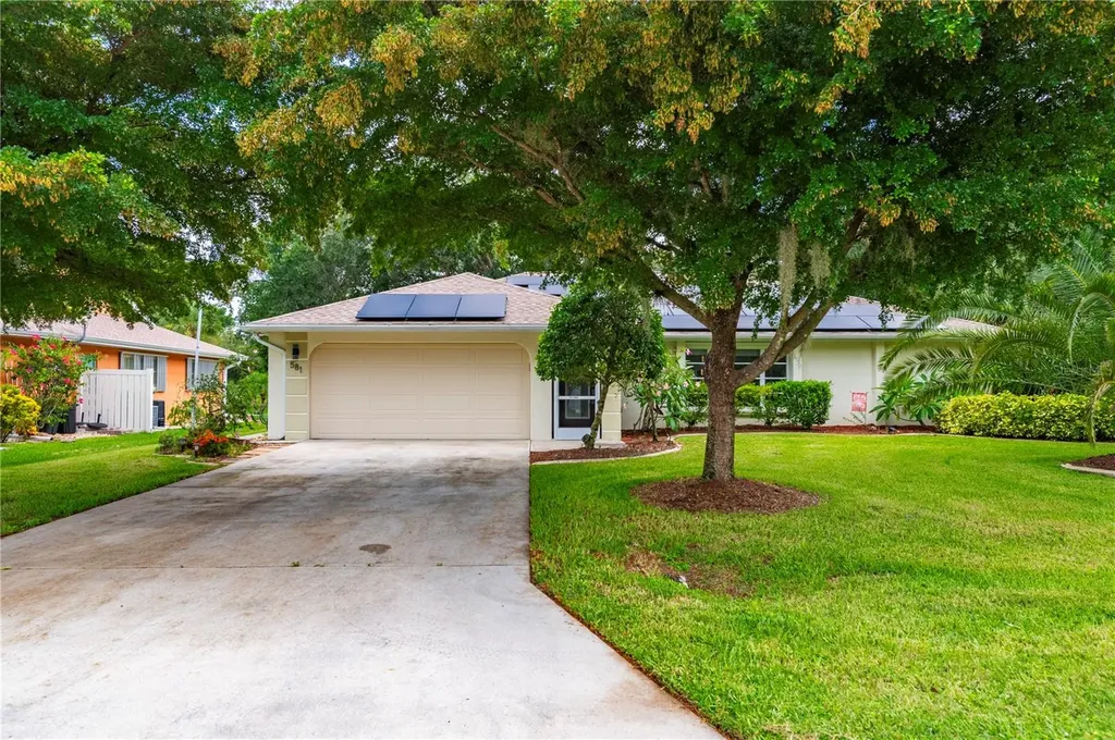 581 Encarnacion Street Punta Gorda FL 33983