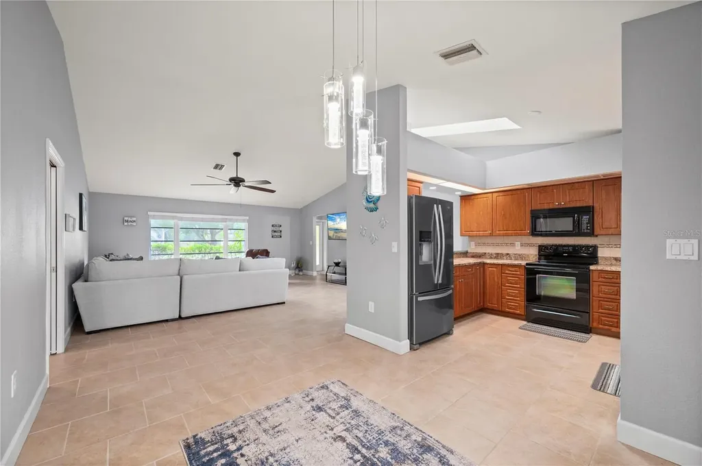581 Encarnacion Street Punta Gorda FL 33983