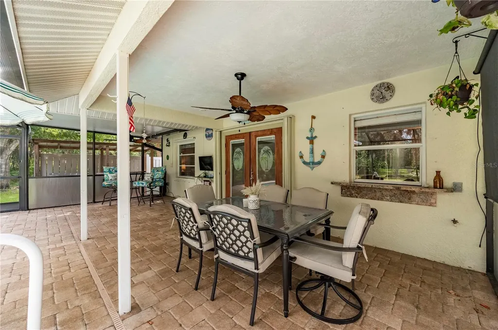 581 Encarnacion Street Punta Gorda FL 33983
