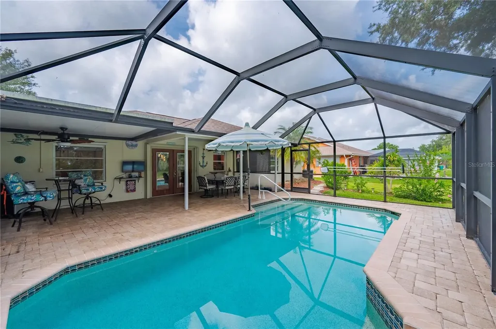 581 Encarnacion Street Punta Gorda FL 33983