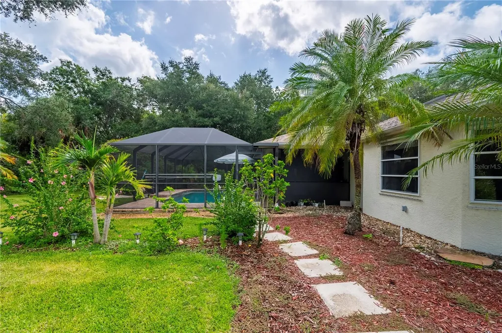 581 Encarnacion Street Punta Gorda FL 33983