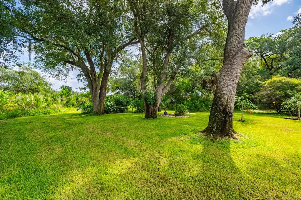 581 Encarnacion Street Punta Gorda FL 33983