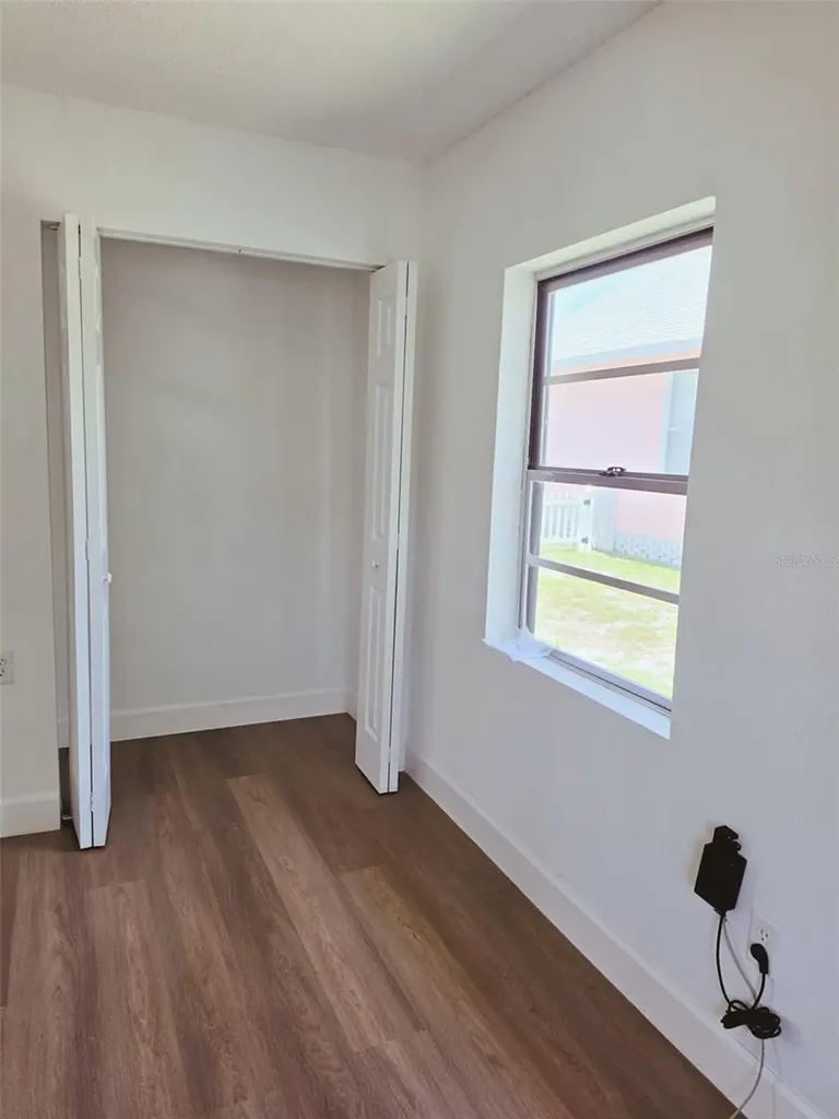 121 Bay Street Tarpon Springs FL 34689