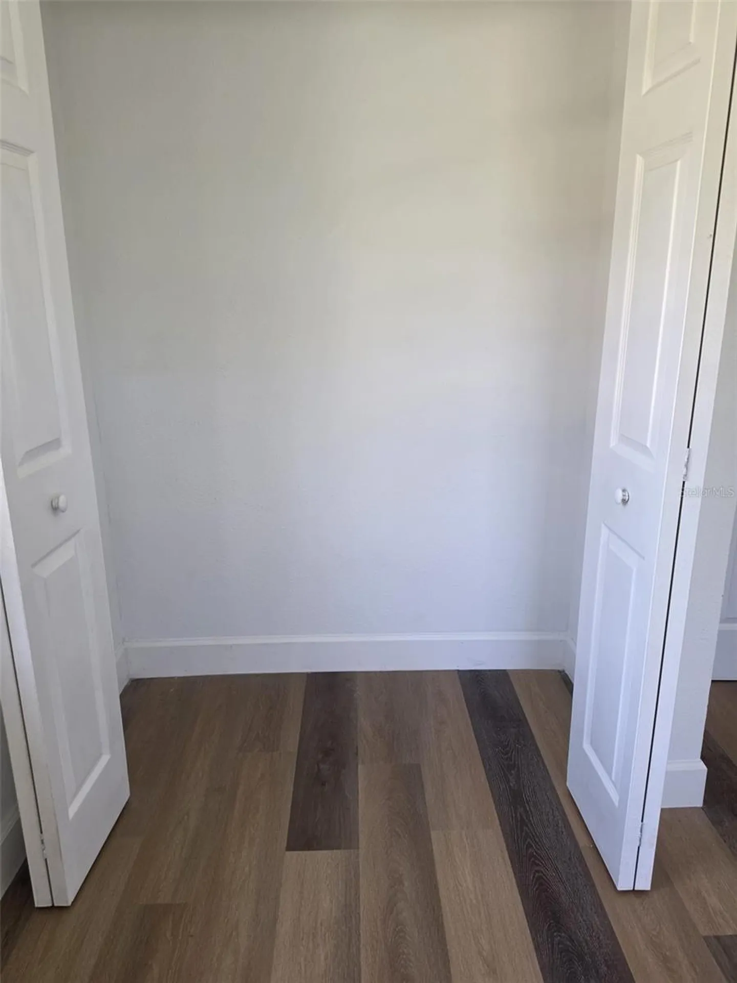 121 Bay Street Tarpon Springs FL 34689