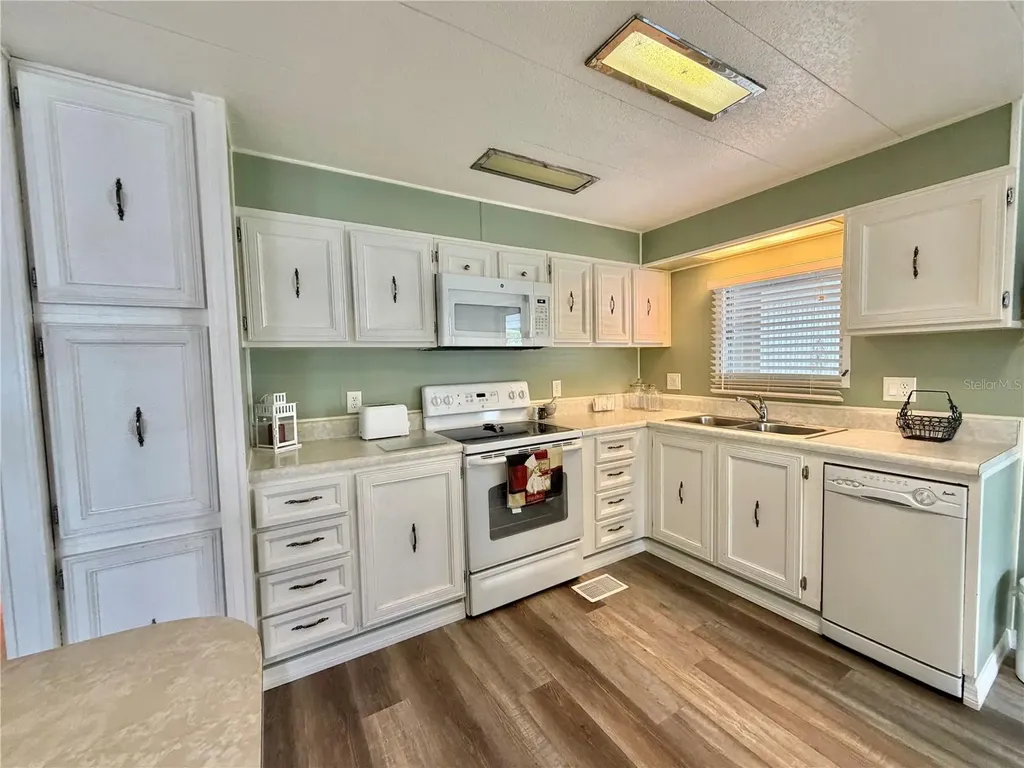 117 Jacaranda Drive Leesburg FL 34748