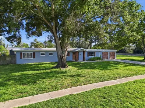 120 81st Avenue NE St Petersburg FL 33702