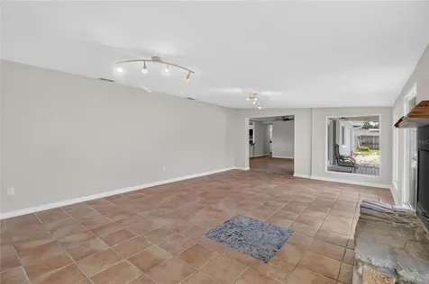 120 81st Avenue NE St Petersburg FL 33702