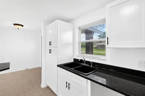 120 81st Avenue NE St Petersburg FL 33702