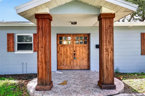 120 81st Avenue NE St Petersburg FL 33702