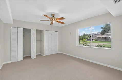 120 81st Avenue NE St Petersburg FL 33702