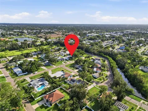 120 81st Avenue NE St Petersburg FL 33702