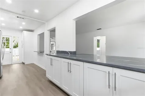 10 S Orion Avenue Clearwater FL 33765