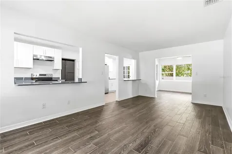 10 S Orion Avenue Clearwater FL 33765