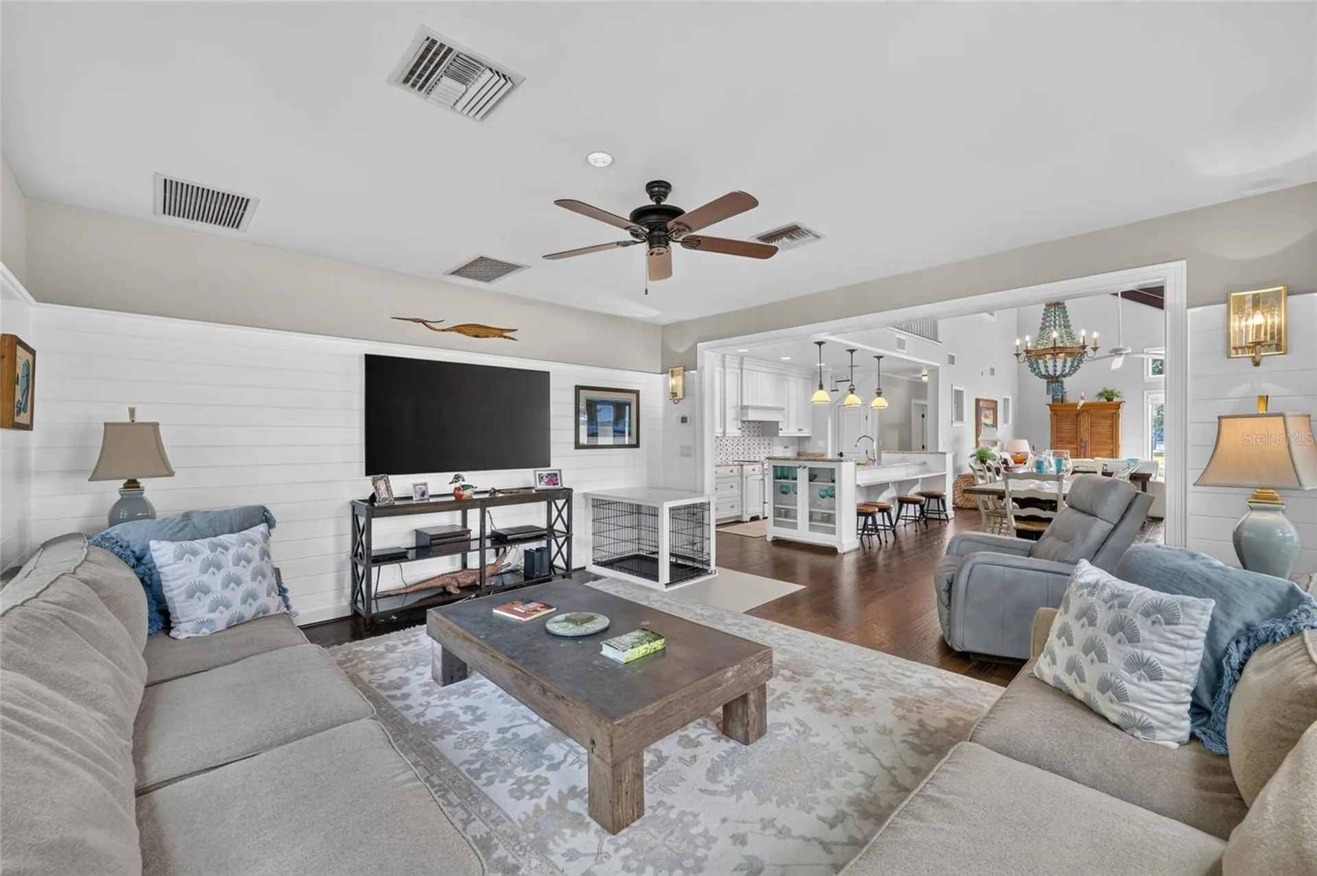 12950 E Highway 25 Ocklawaha FL 32179