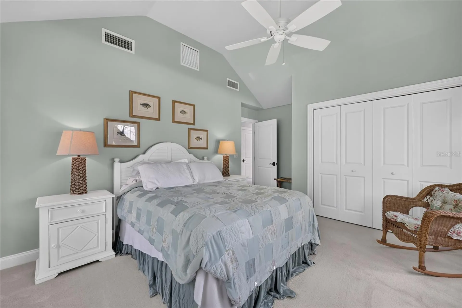 12950 E Highway 25 Ocklawaha FL 32179