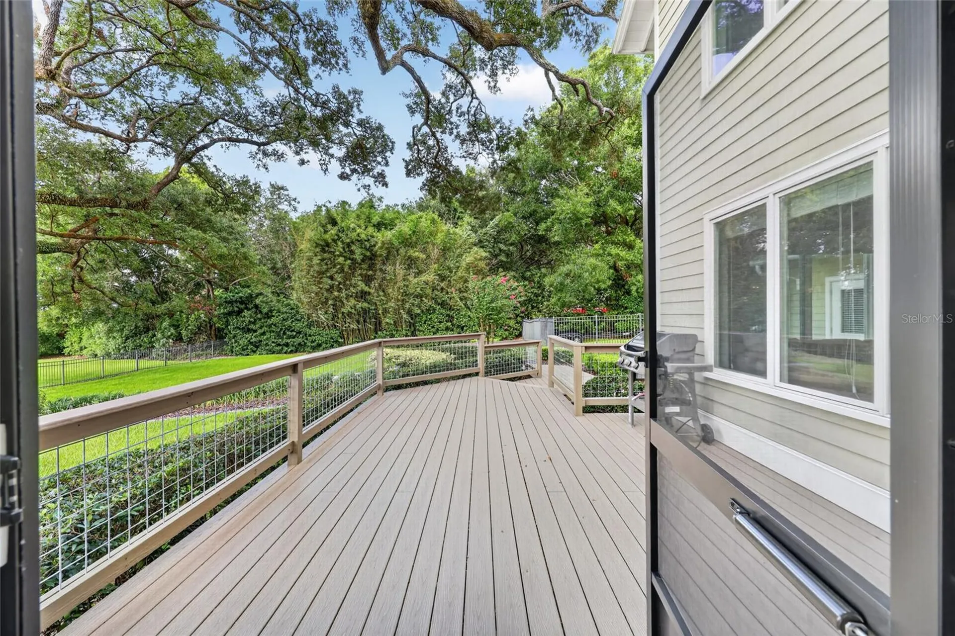 12950 E Highway 25 Ocklawaha FL 32179