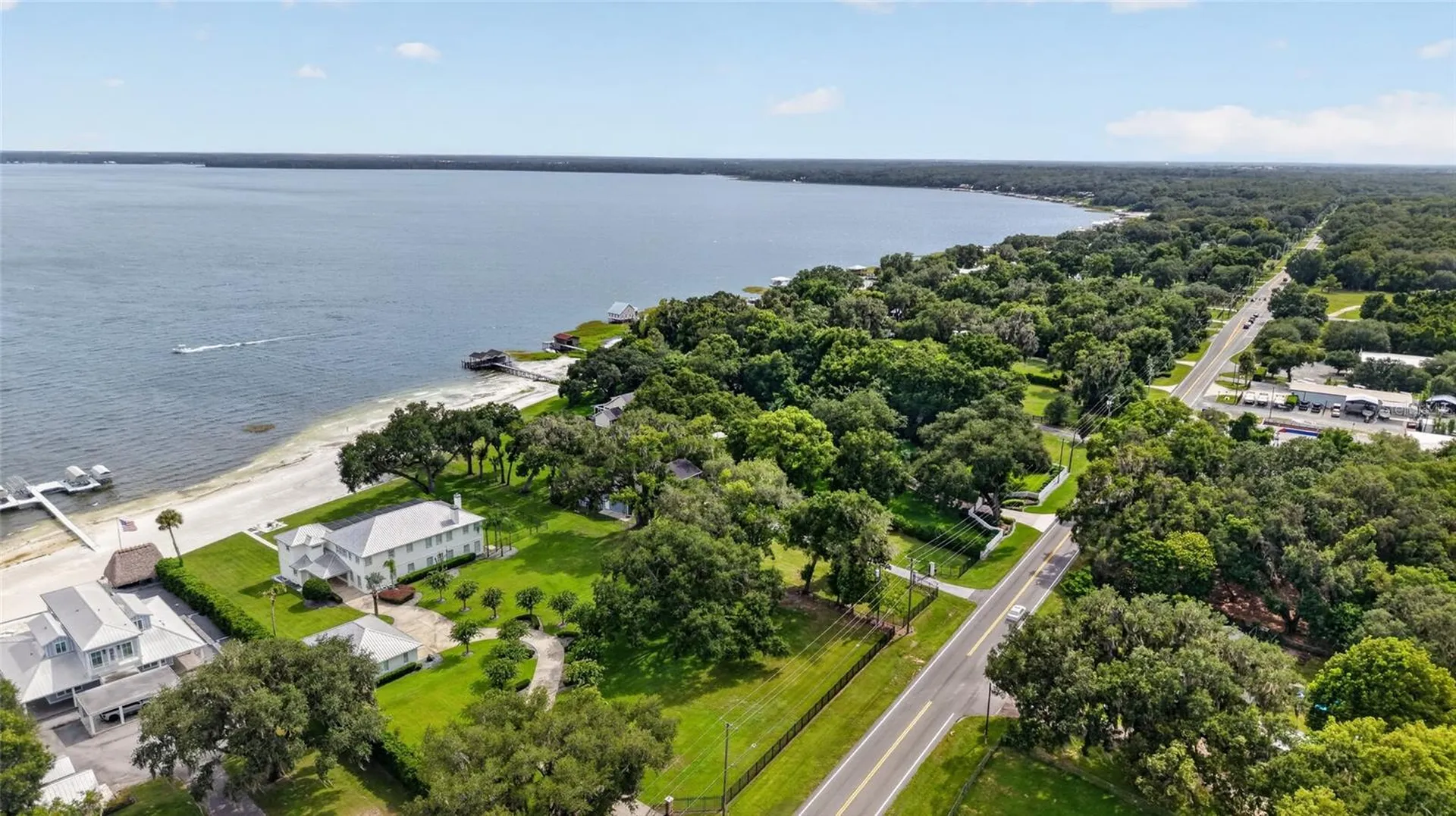 12950 E Highway 25 Ocklawaha FL 32179