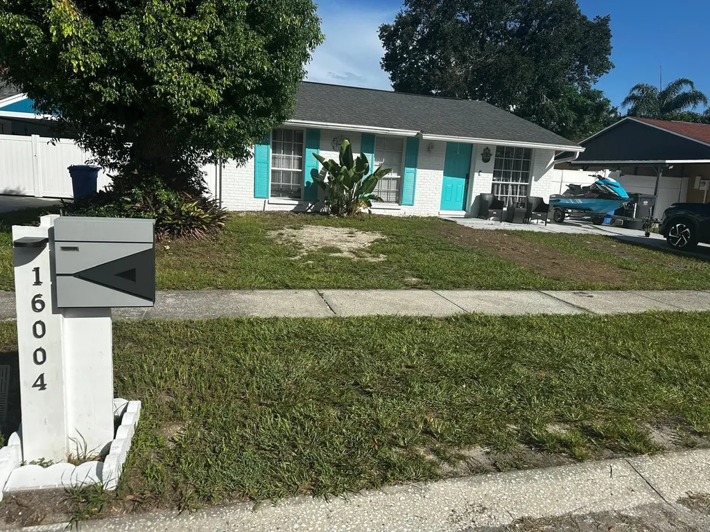 16004 Saddle Creek Drive Tampa FL 33618