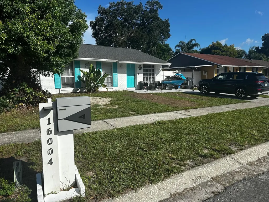 16004 Saddle Creek Drive Tampa FL 33618
