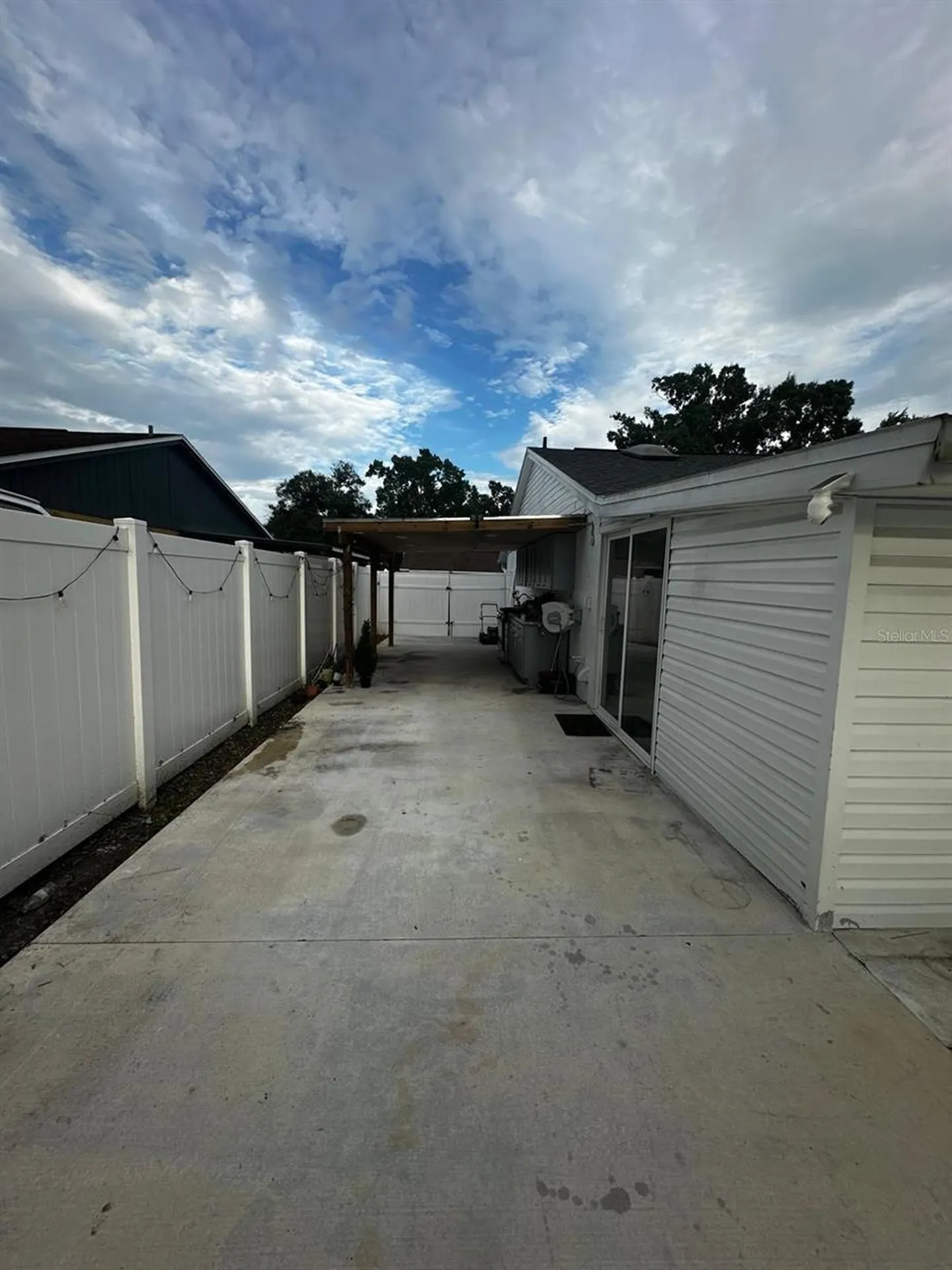 16004 Saddle Creek Drive Tampa FL 33618
