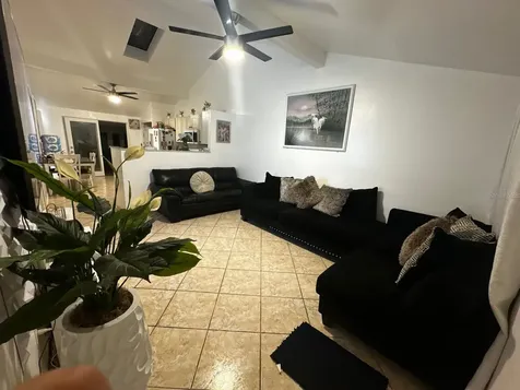 16004 Saddle Creek Drive Tampa FL 33618