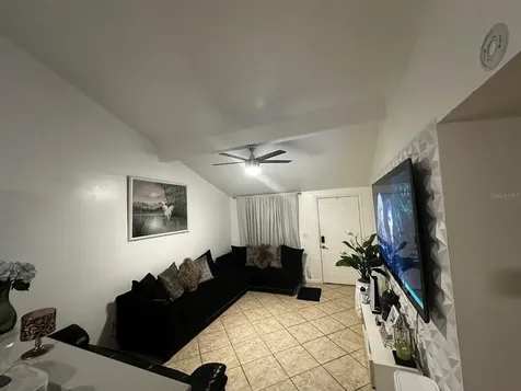 16004 Saddle Creek Drive Tampa FL 33618