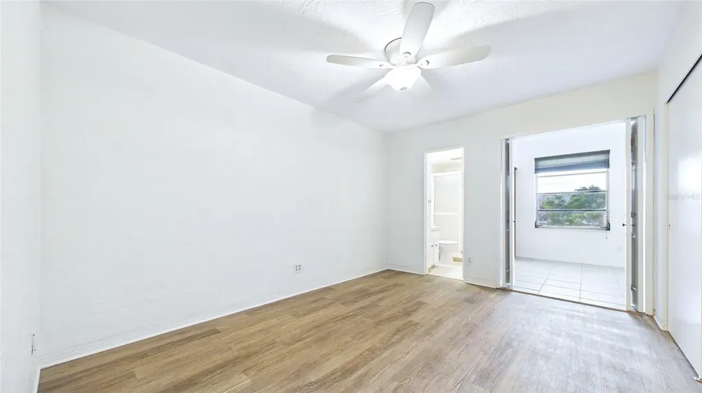 2454 Australia Way E Clearwater FL 33763