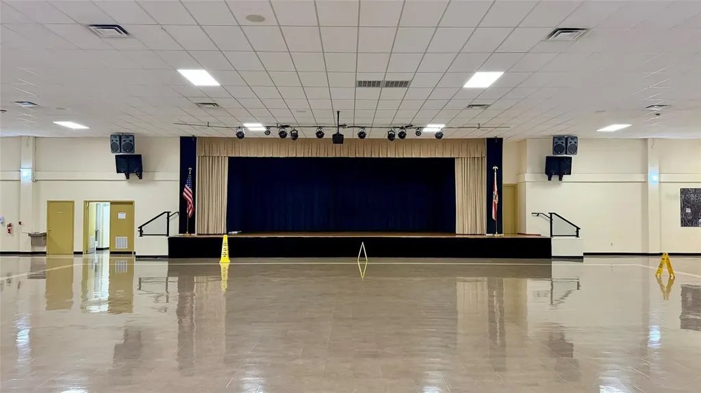 2454 Australia Way E Clearwater FL 33763