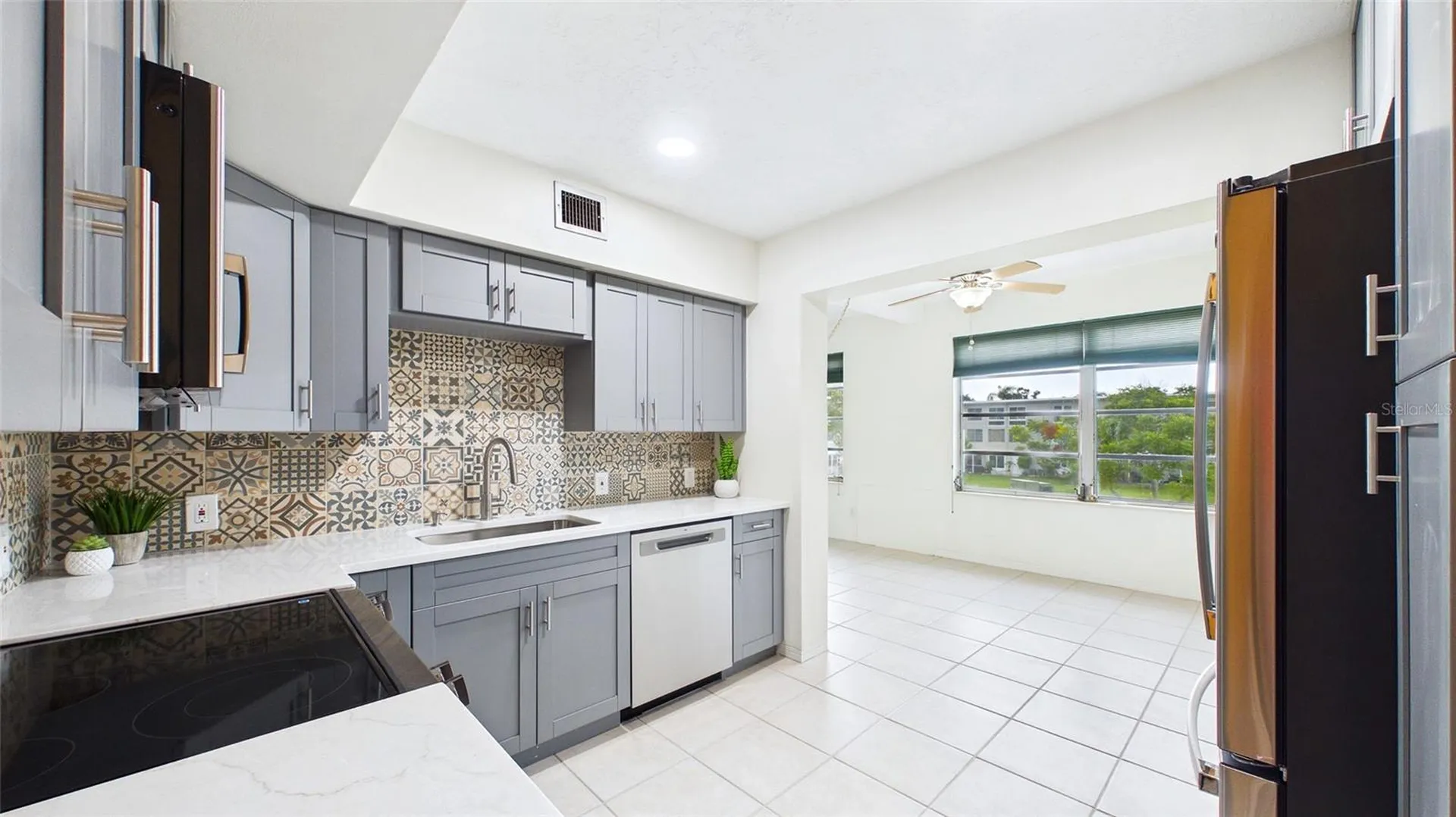 2454 Australia Way E Clearwater FL 33763