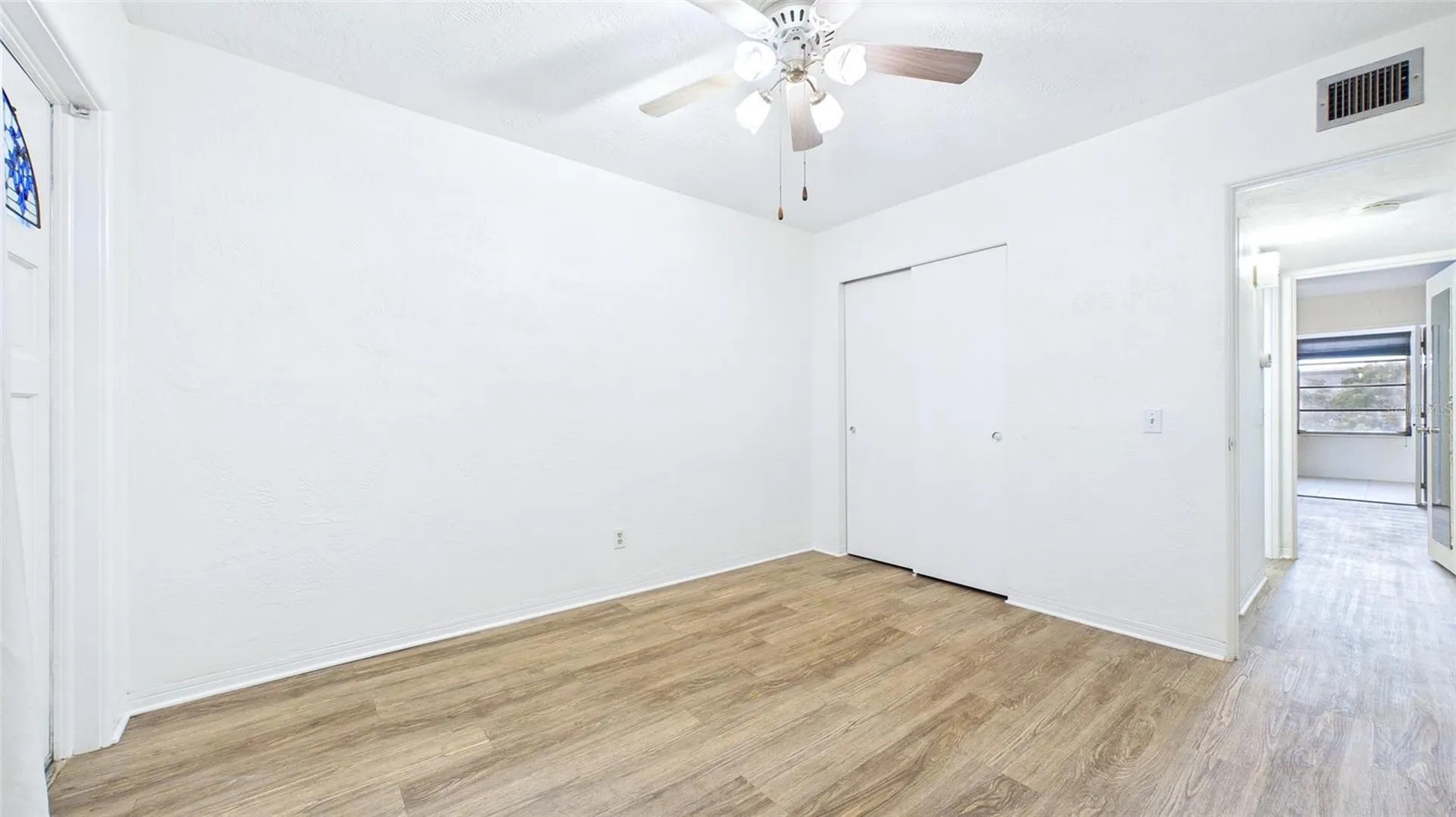 2454 Australia Way E Clearwater FL 33763