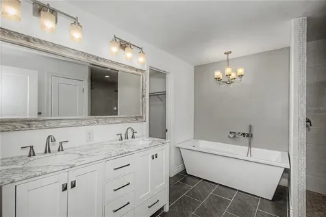 1916 SE 14th Avenue Ocala FL 34471