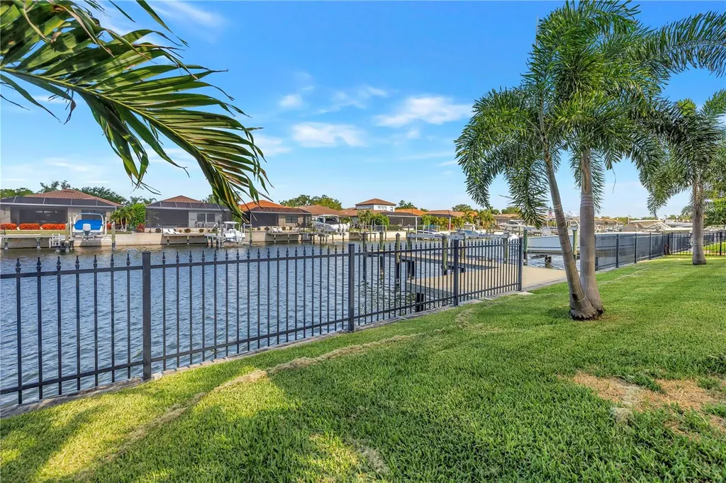 513 17th Avenue E Palmetto FL 34221