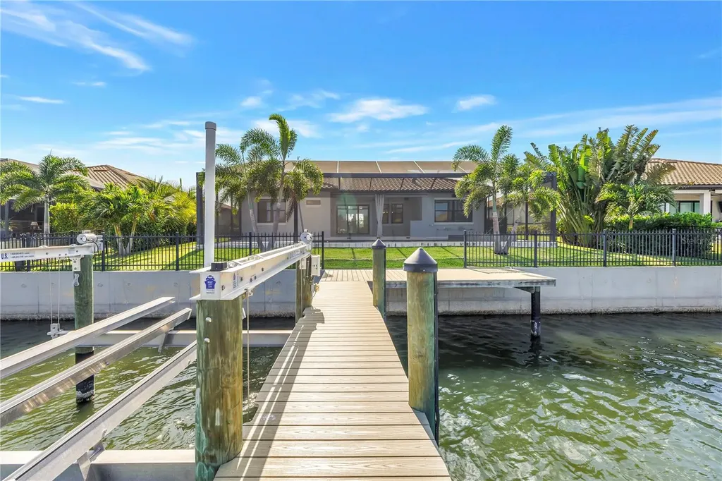 513 17th Avenue E Palmetto FL 34221