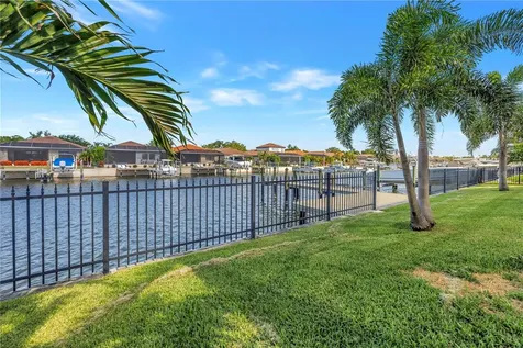513 17th Avenue E Palmetto FL 34221