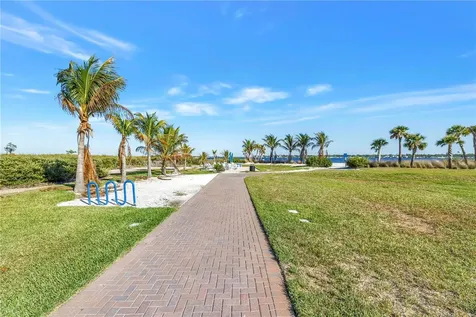 513 17th Avenue E Palmetto FL 34221
